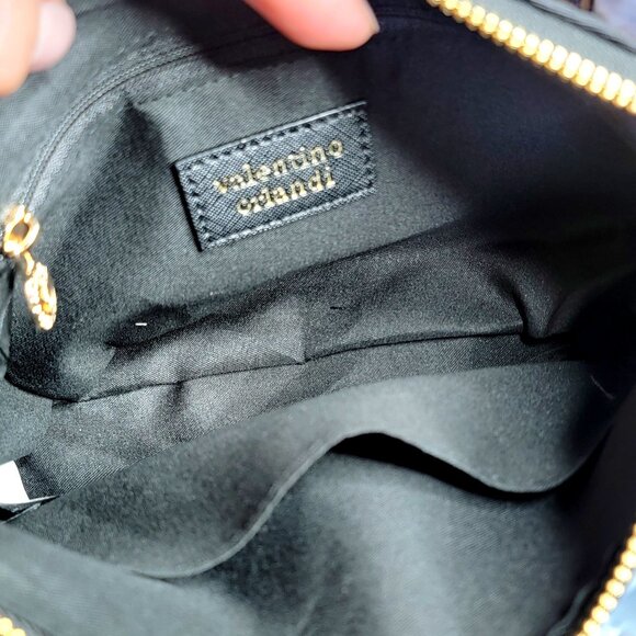 Valentino Orlandi "V" Lock Crossbody Bag w/ Wallet Purse, NWT, Non~Smoking Home - Picture 9 of 9